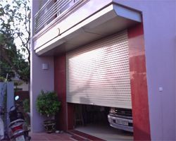 Sửa chữa cửa cuốn tại Quận Ba Đình uy tín giá rẻ PV 24/7 Sửa chữa cửa cuốn tại Quận Ba Đình uy tín giá rẻ PV 24/7