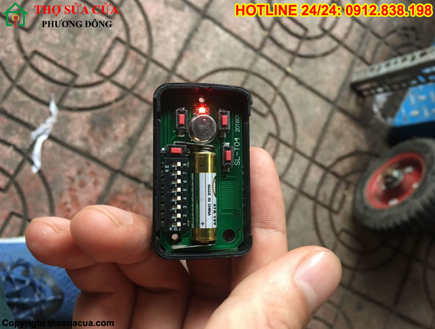 Cách Sửa Remote Cửa Cuốn Không Hoạt Động