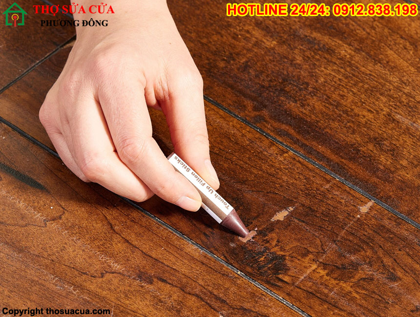 Cách sửa chữa đồ gỗ bị trầy xước