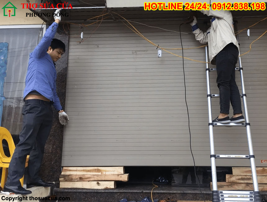 Sửa cửa cuốn bị kêu