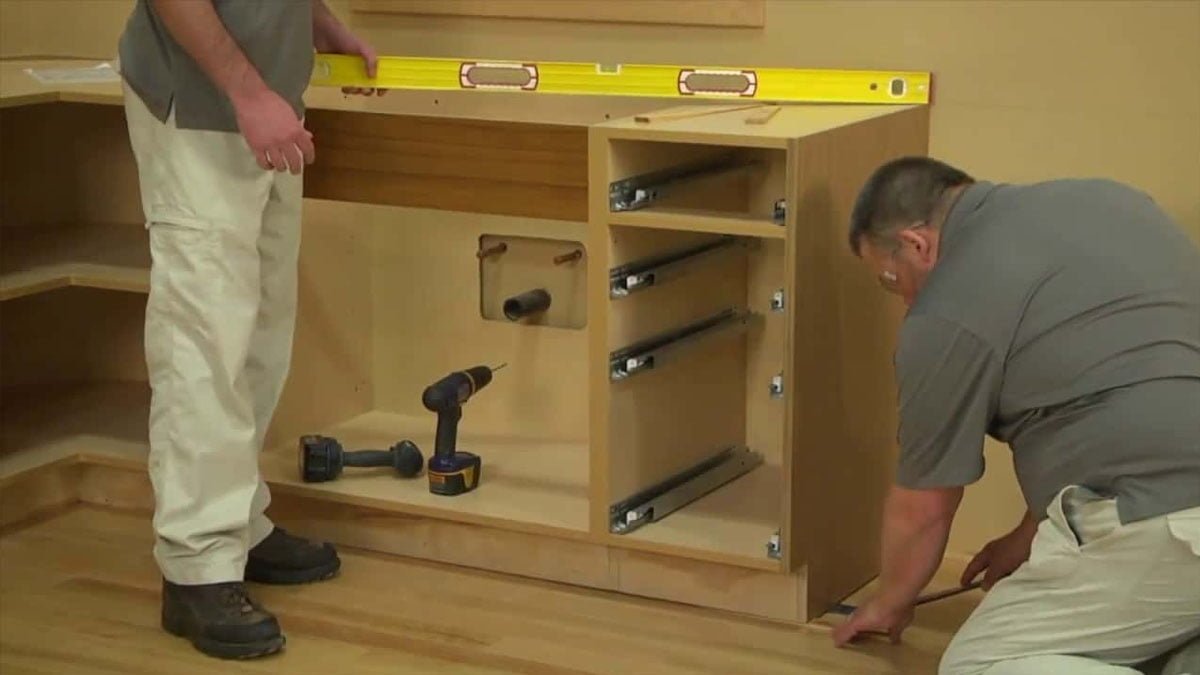 Sửa tủ bếp tại nhà 5