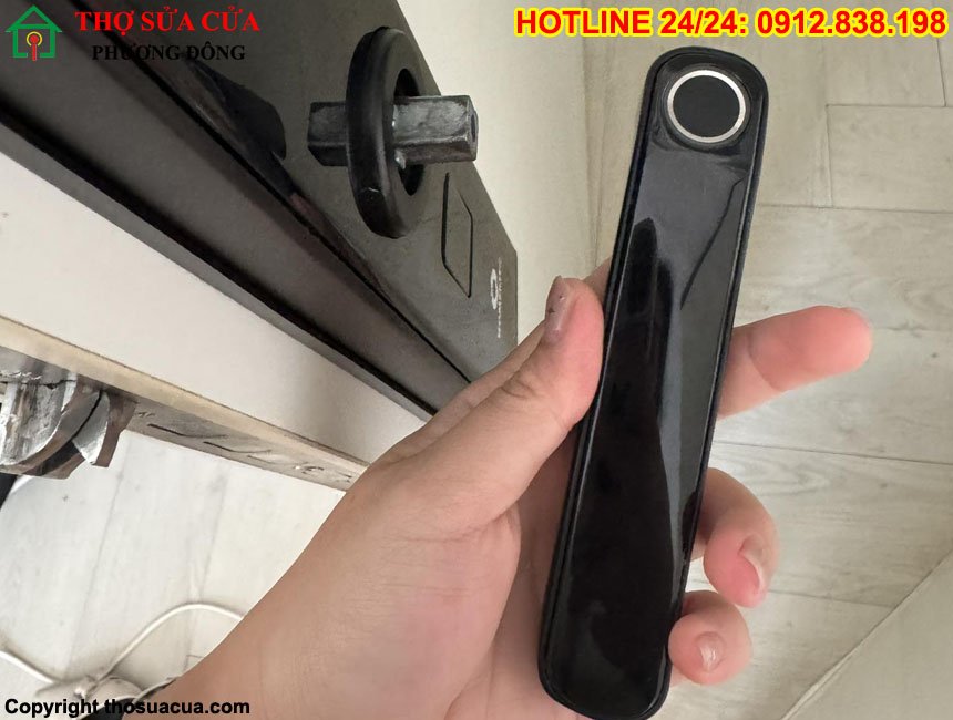 Cách sửa khóa cửa điện tử