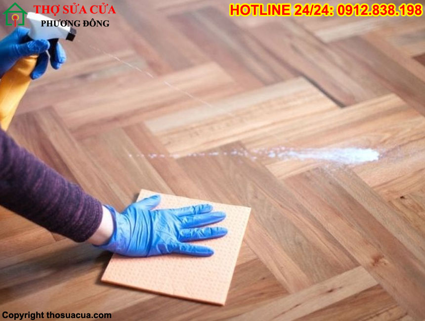 Cách xử lý sàn gỗ bị mối mọt