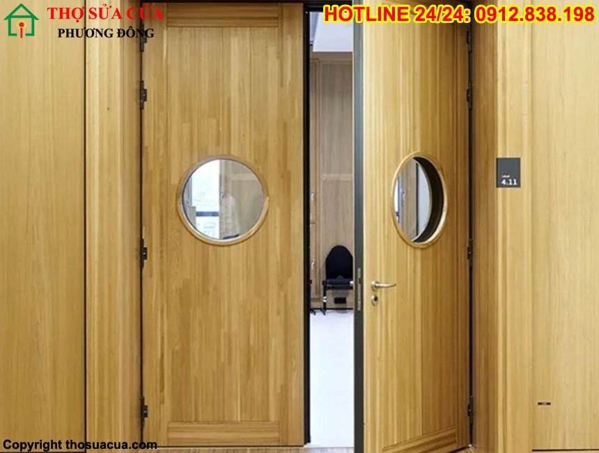 Cửa gỗ công nghiệp