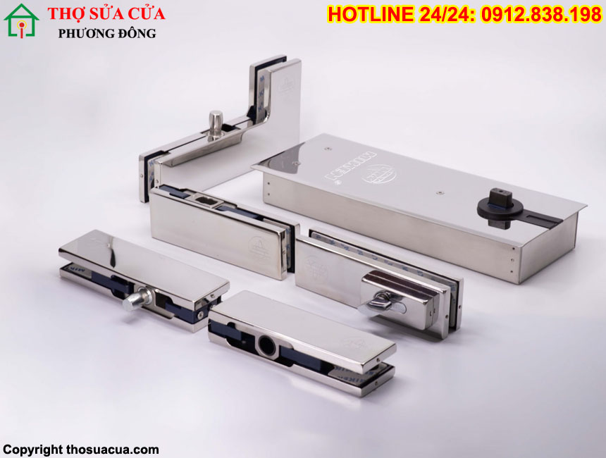 Kẹp cửa kính cường lực