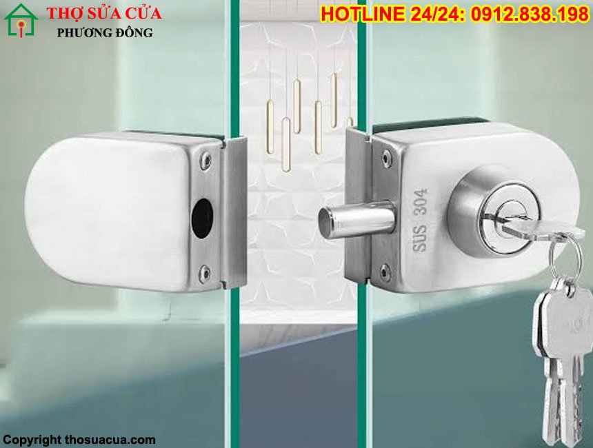 Khóa cửa inox