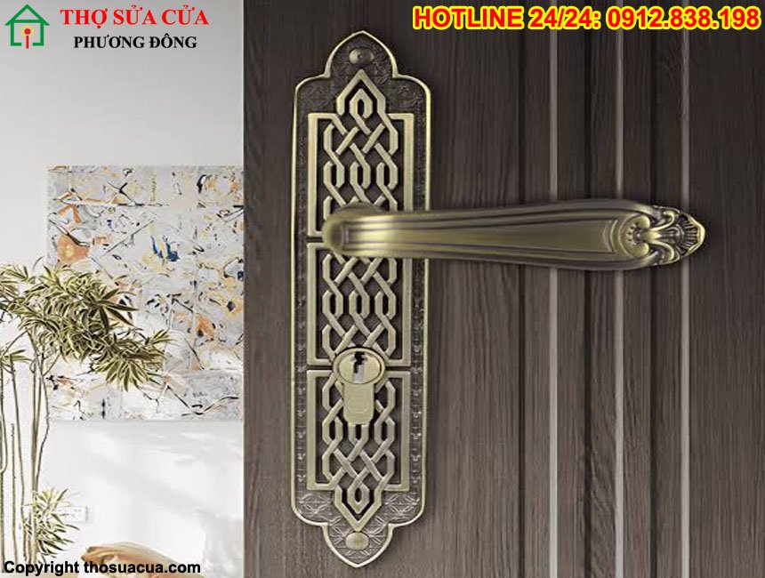 Khóa cửa tay gạt cổ điển