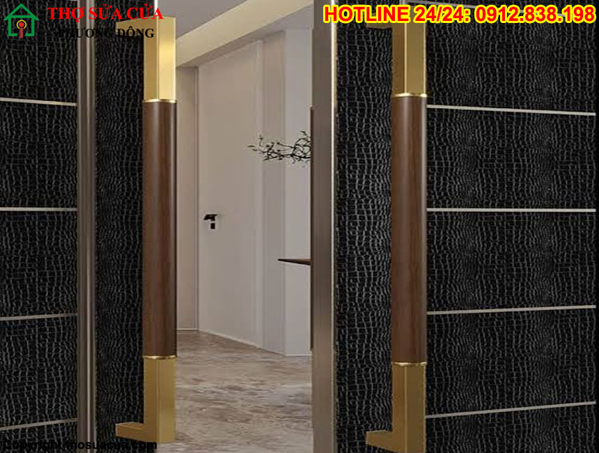 Tay nắm cửa gỗ cao cấp