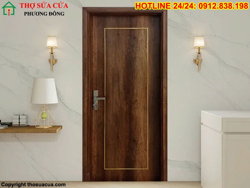 Cửa phòng tắm bằng gỗ công nghiệp