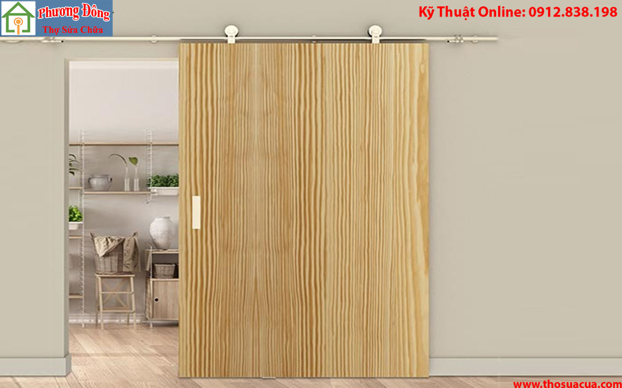 Cửa gỗ trượt Sline và giải pháp thẩm mỹ cho ngôi nhà nhỏ hẹp