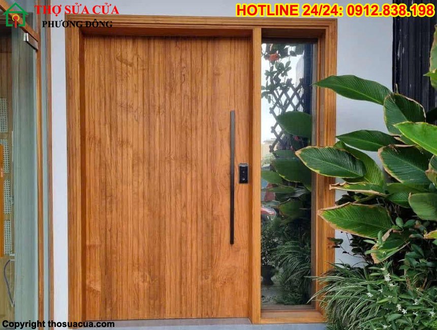 Cửa gỗ ghép thanh Sollitek
