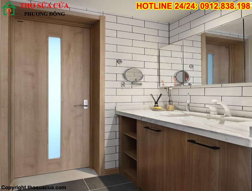 Cửa gỗ nhà vệ sinh