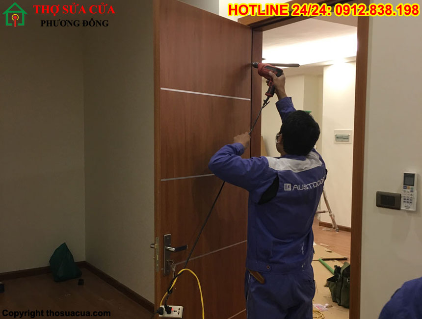 Lắp đặt cửa gỗ công nghiệp