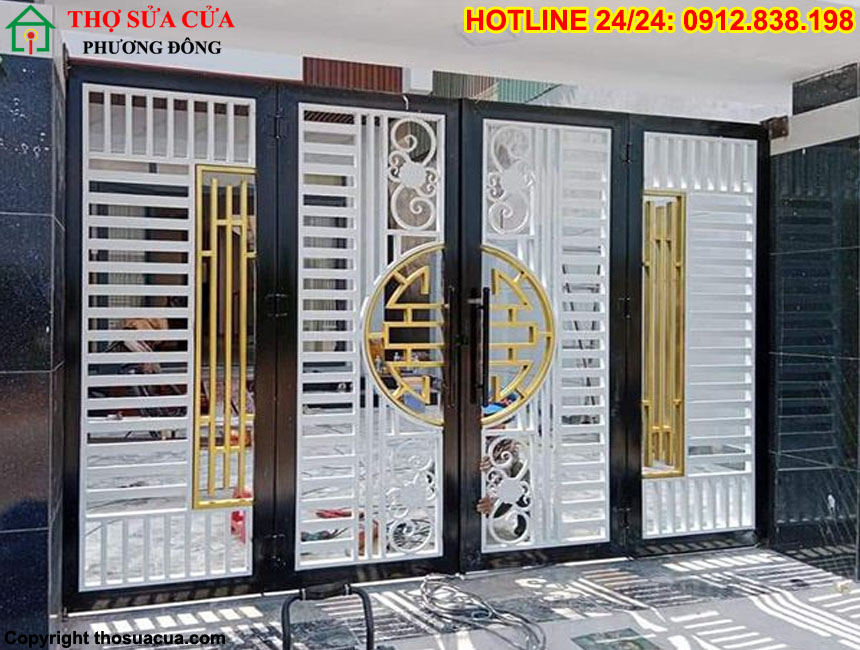 Mẫu cửa sắt 4 cánh đẹp
