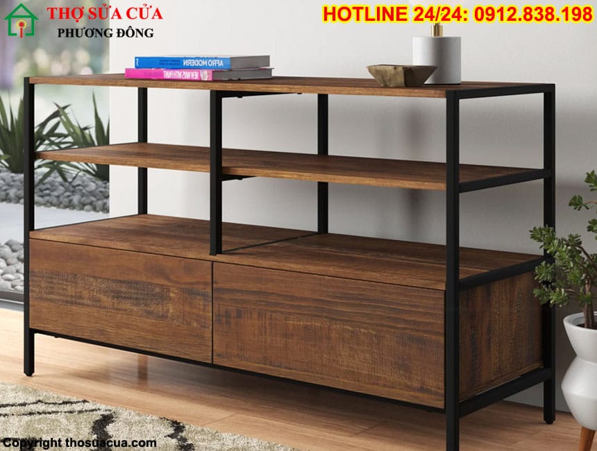 Kệ khung sắt mặt gỗ