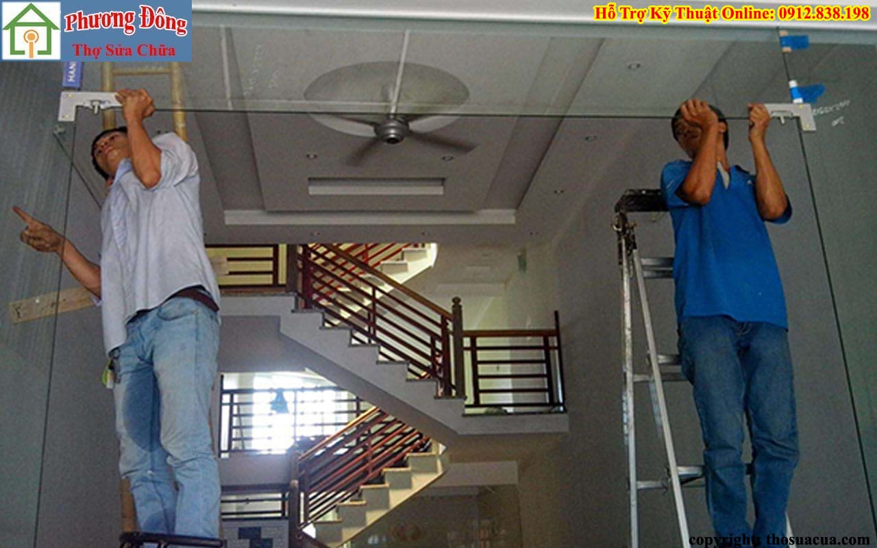 Thợ Sửa cửa kính tại Quận 1