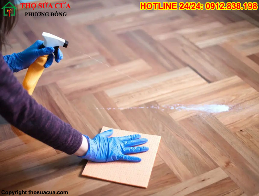 Cách loại bỏ vết ố mốc trên sàn gỗ