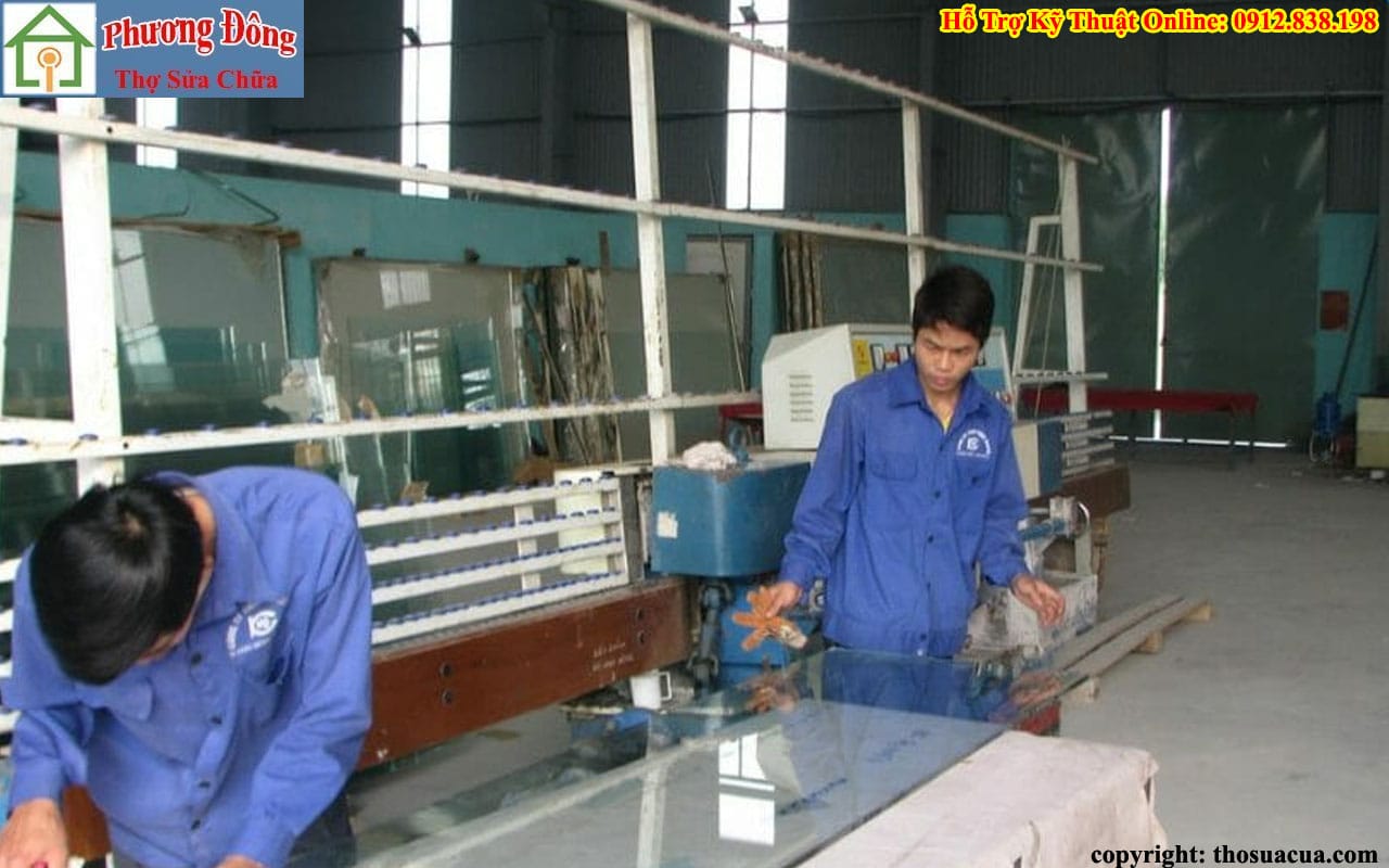 Cắt kính mặt bàn tại Quận 2
