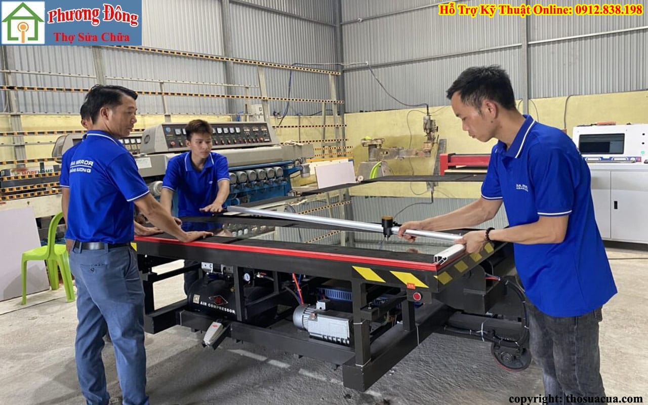 Cắt kính mặt bàn tại Quận 3
