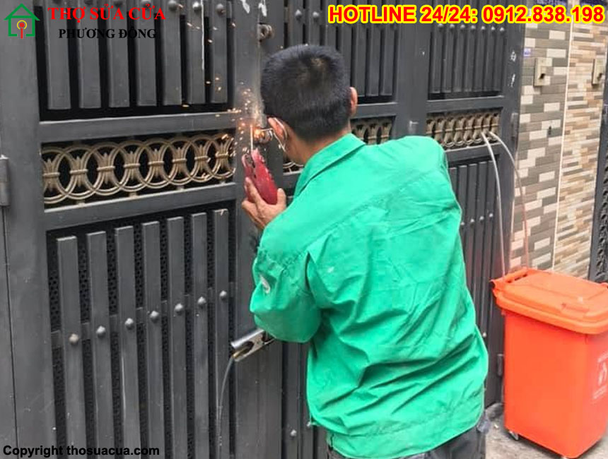 Sơn sửa cửa sắt tại Chương Mỹ