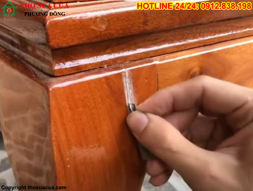 Sửa bàn ghế gỗ tại Hoàn Kiếm