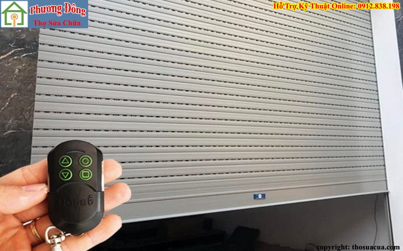 Cửa cuốn không điều khiển được