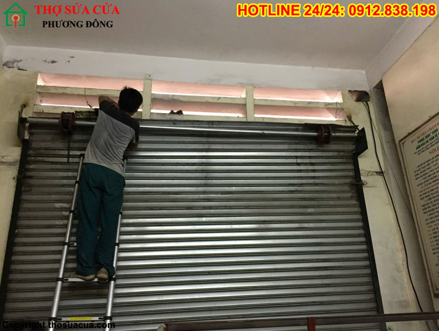 Cửa cuốn không mở được