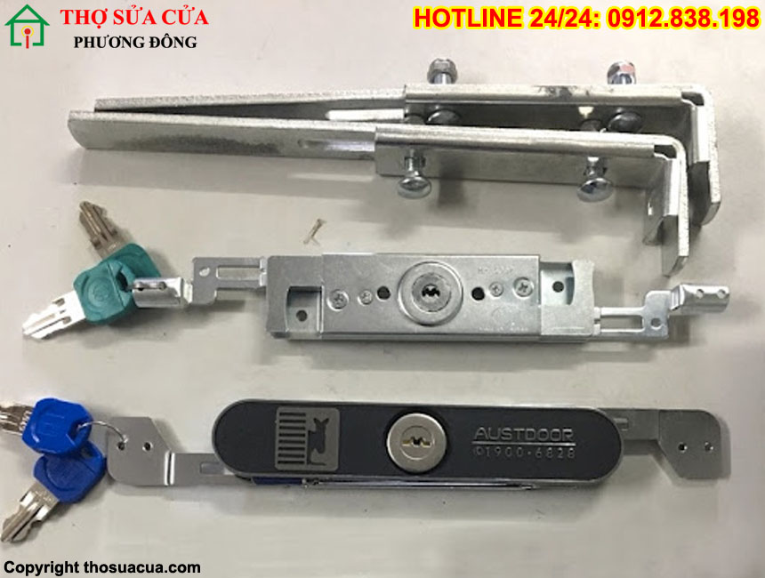 Khóa cửa cuốn cơ