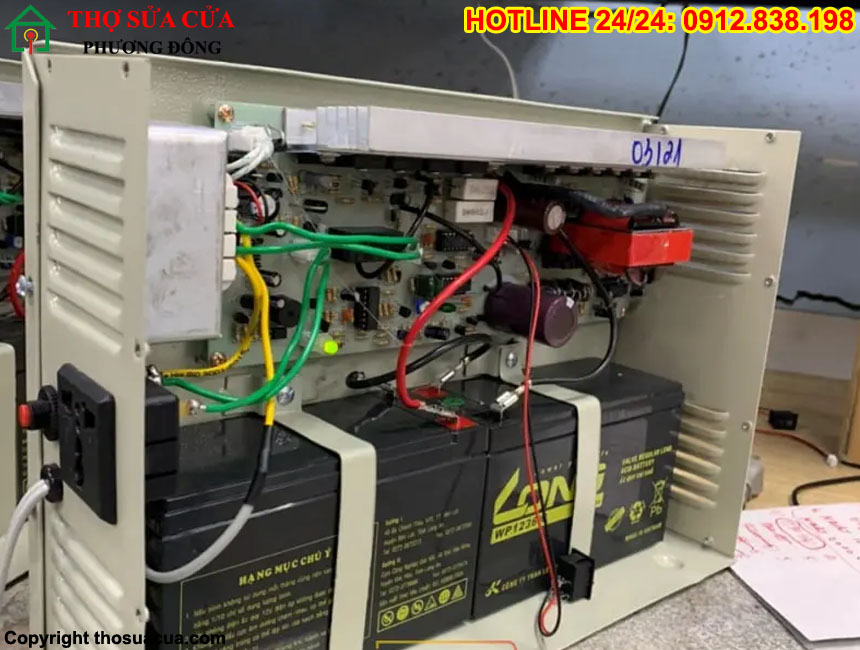 Thay bình Ắc Quy cho bộ lưu điện cửa cuốn