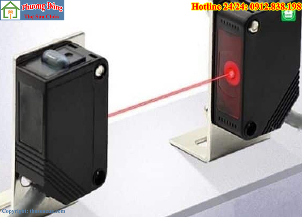 cảm biến cửa kính nhận diện sai