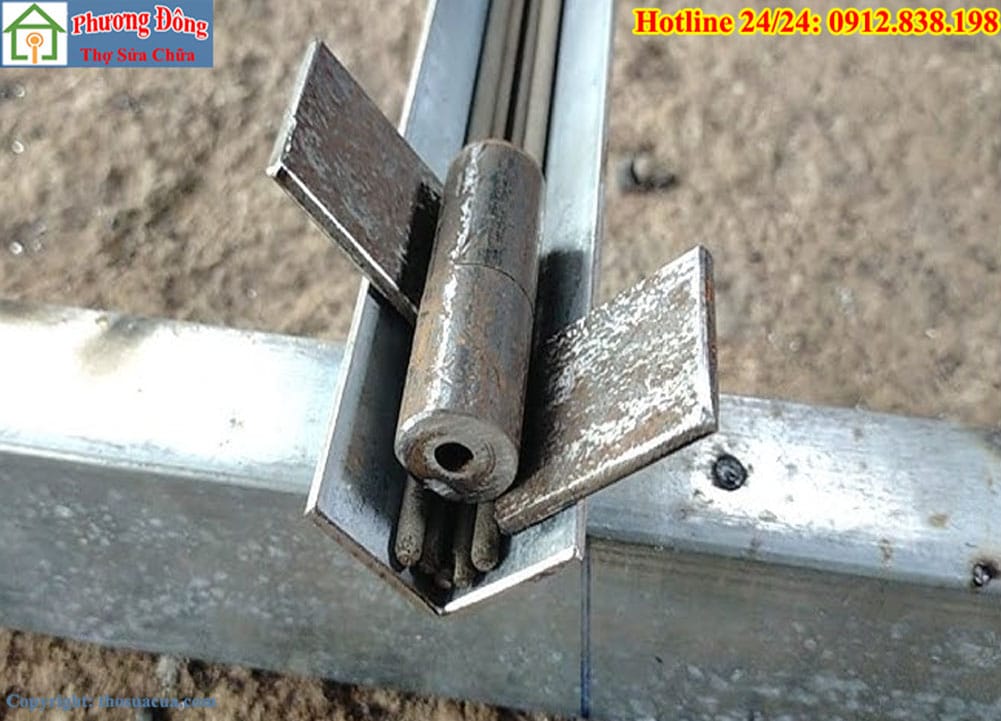 Cách hàn bản lề cửa sắt
