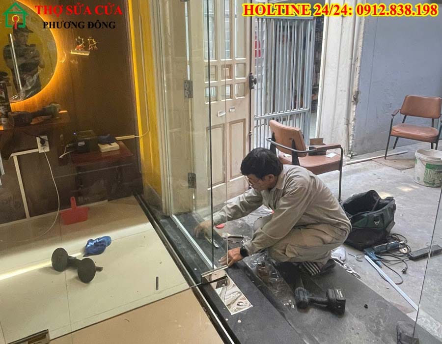 sửa cửa kính tại tphcm