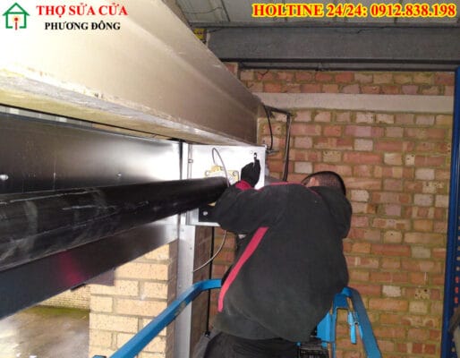 Sửa cửa cuốn tại phường Long Phước