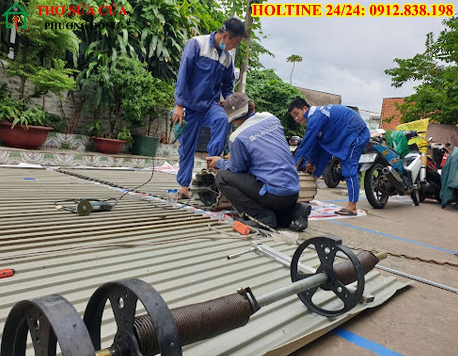 Sửa cửa cuốn tại phường Phú Định