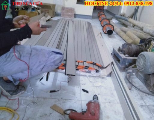 Sửa cửa cuốn tại phường Xóm Chiếu