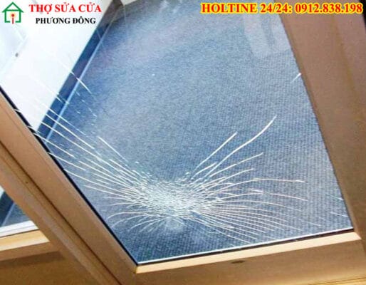 Sửa cửa kính tại phường Bình Hòa