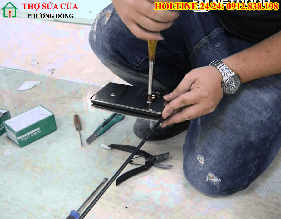 Sửa cửa kính tại phường Bình Tây