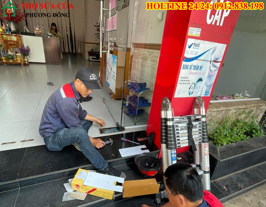 Sửa cửa kính tại phường Đức Nhuận