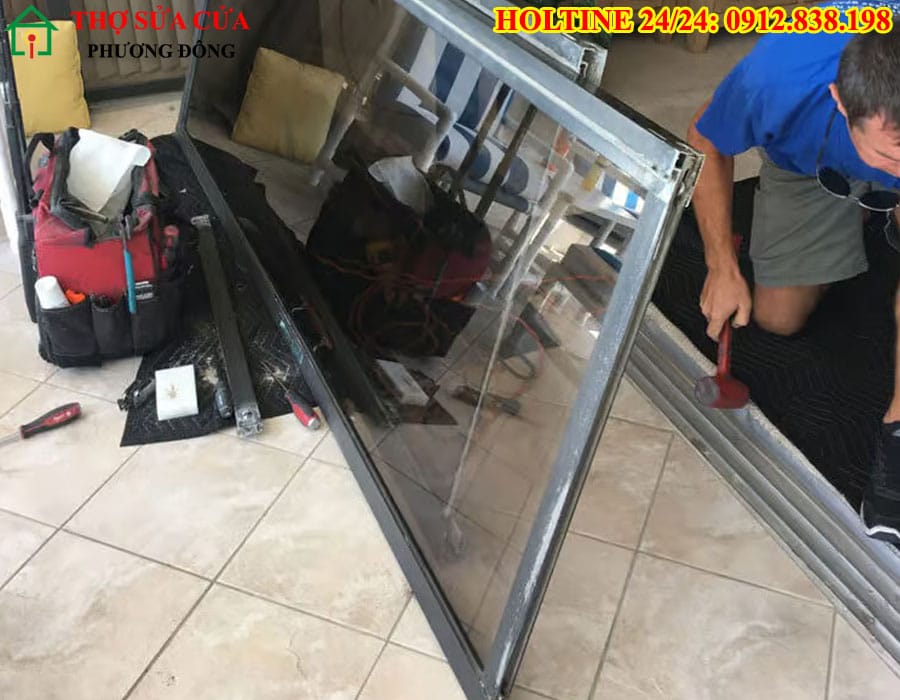 Sửa cửa kính tại phường Hải‍ Châu