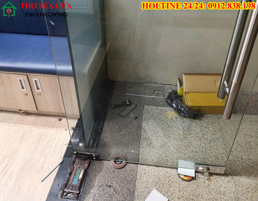 Sửa cửa kính tại phường Hòa Bình