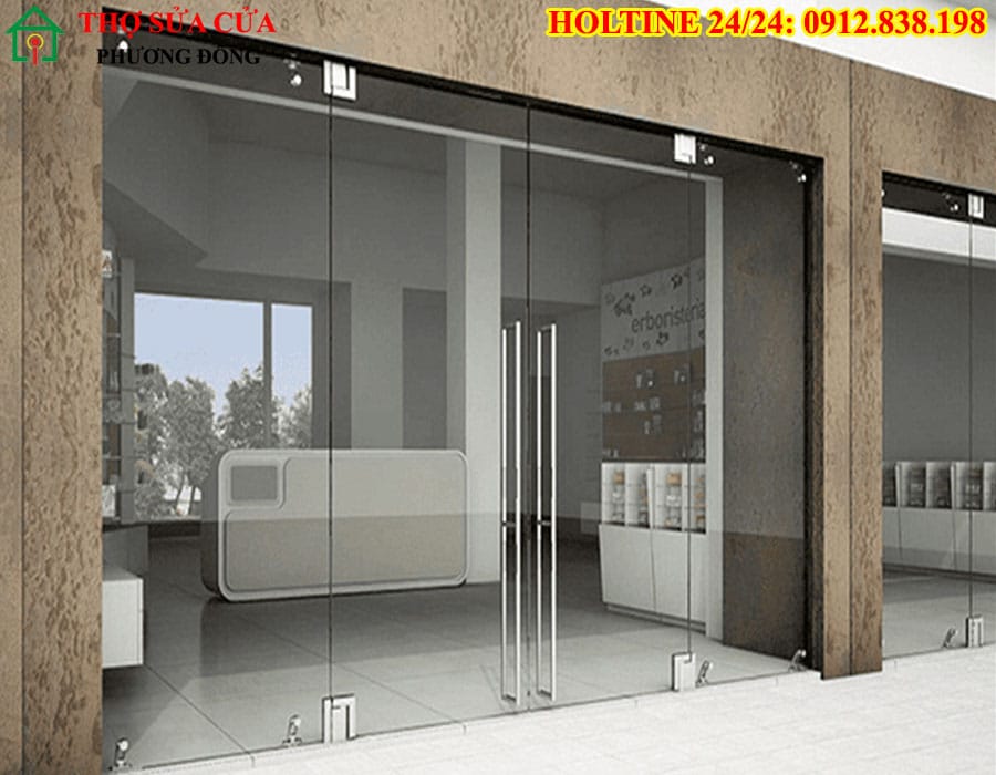 Sửa cửa kính tại phường Hòa Hưng