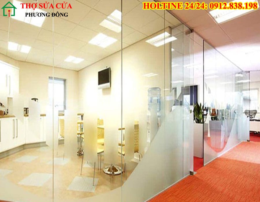 Sửa cửa kính tại phường Hòa‍ Khánh