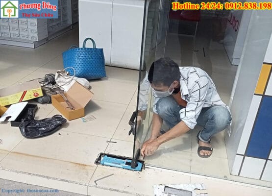 Sửa cửa kính tại phường Ngọc Hà