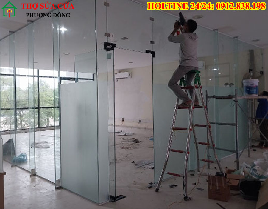 Sửa cửa kính tại phường Phú Lợi