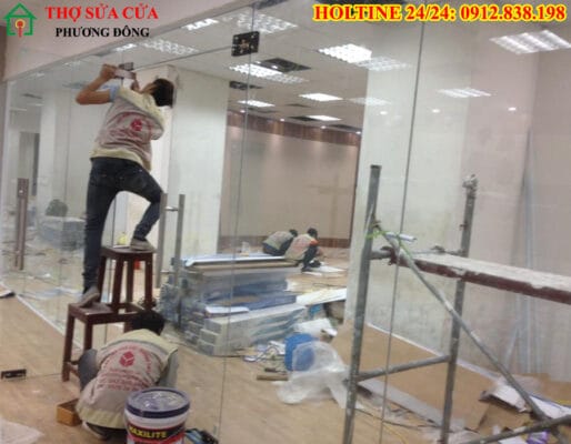 Sửa cửa kính tại phường Tân Khánh