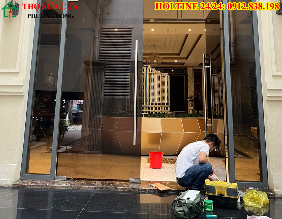 Sửa cửa kính tại phường Tân Mỹ