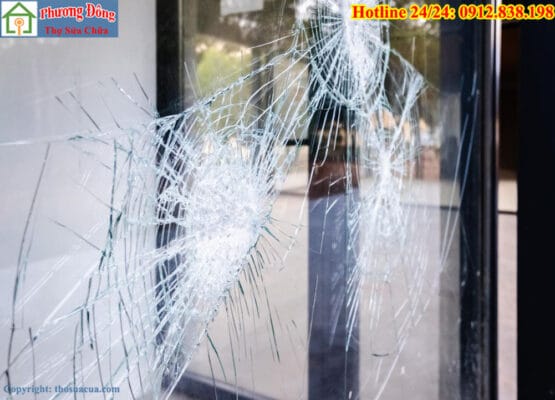 Sửa cửa kính tại phường Tây Tựu