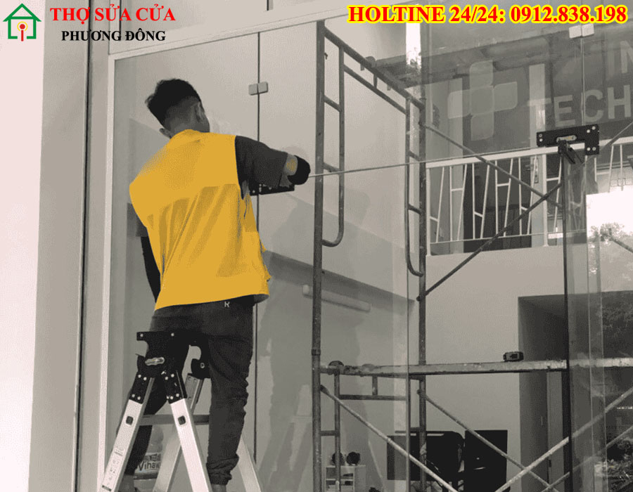 Sửa cửa kính tại phường Thạnh Mỹ Tây