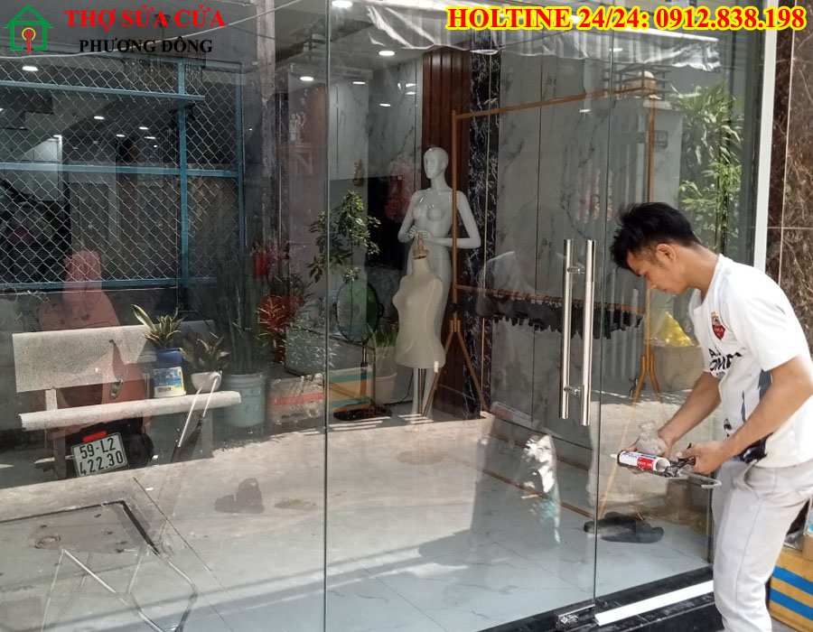 Sửa cửa kính tại phường Thủ Đức