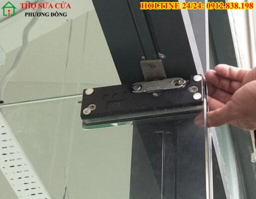 Sửa cửa kính tại phường Trí Quả